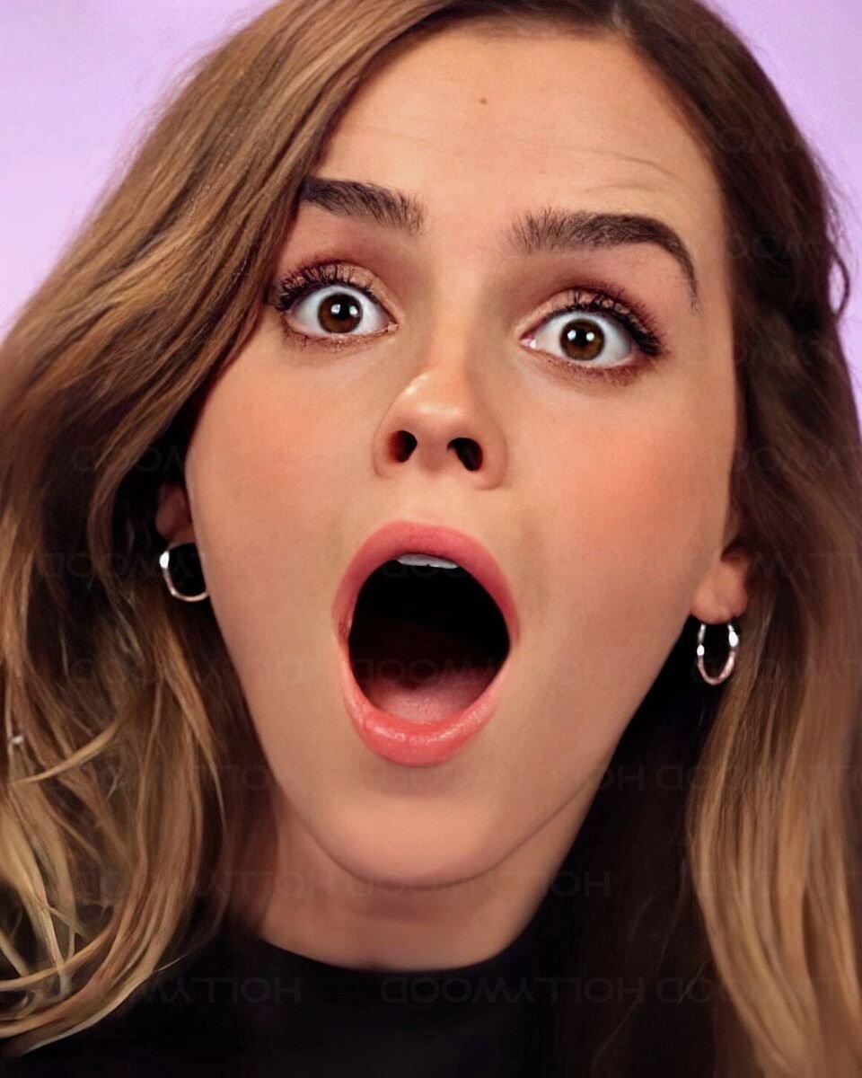 a9EZGncq Emma Watson - Birthday Girl 05.jpg